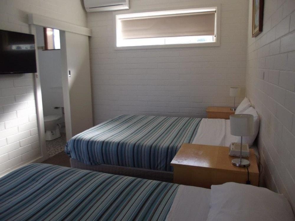 Guichen Bay Motel Роб Экстерьер фото
