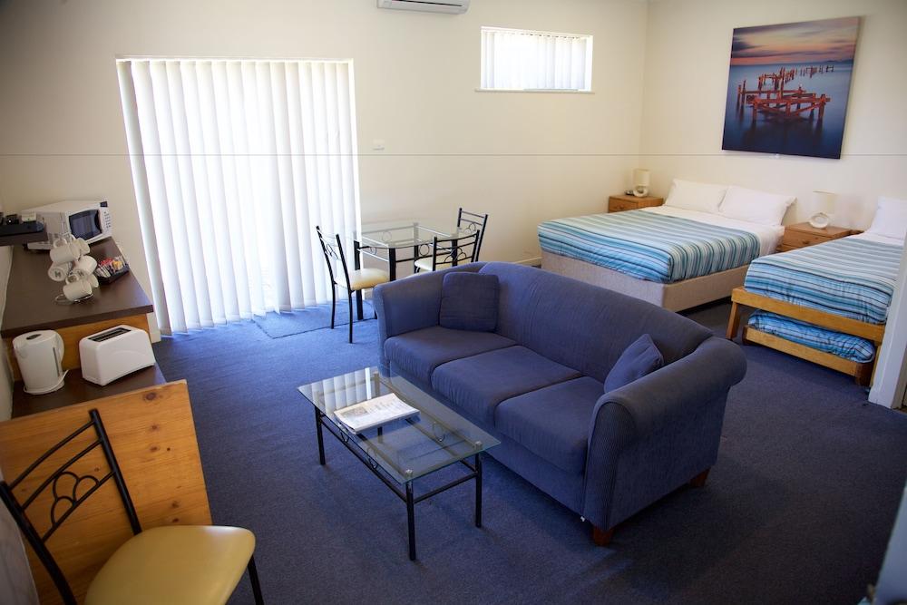 Guichen Bay Motel Роб Экстерьер фото