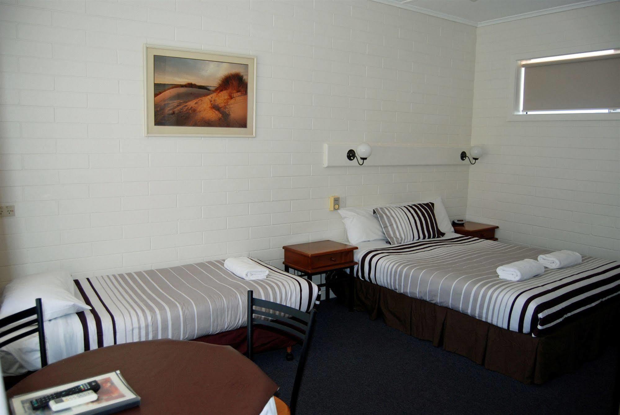 Guichen Bay Motel Роб Экстерьер фото