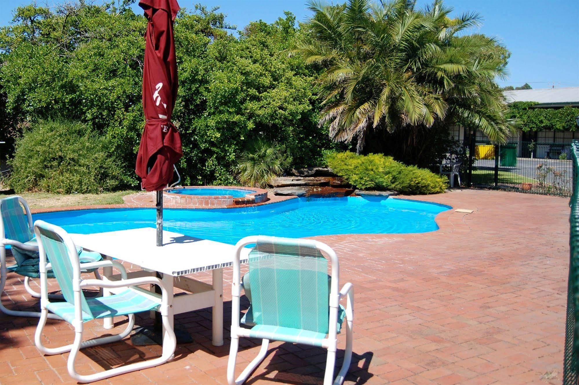 Guichen Bay Motel Роб Экстерьер фото